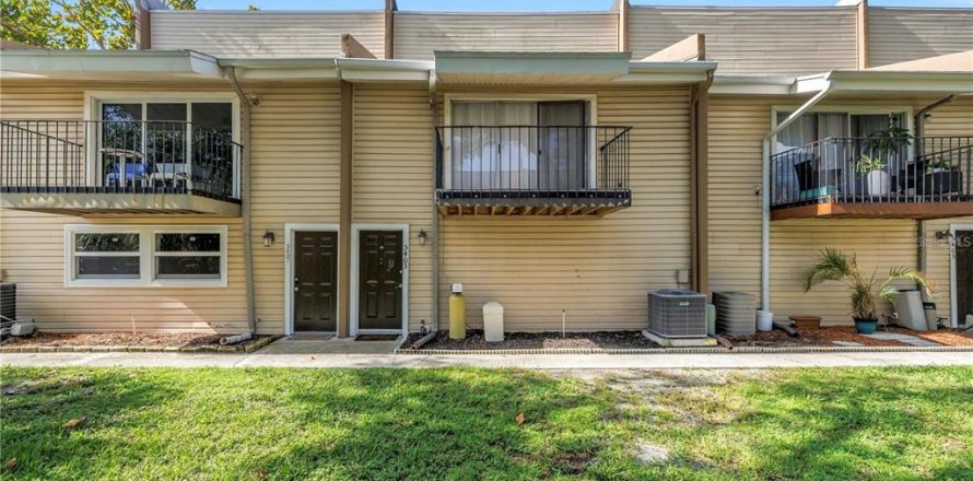 Touwnhouse à Tampa, Floride 2 chambres, 130.81 m2 № 2423615