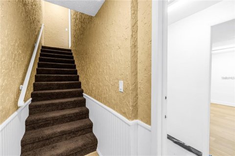 Touwnhouse à louer à Tampa, Floride: 2 chambres, 130.81 m2 № 2423615 - photo 9