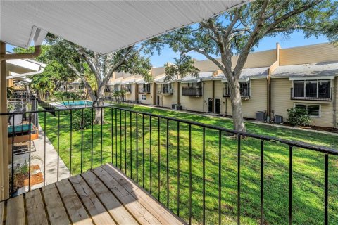 Touwnhouse à louer à Tampa, Floride: 2 chambres, 130.81 m2 № 2423615 - photo 29
