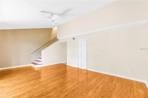 Touwnhouse à louer à Tampa, Floride: 2 chambres, 130.81 m2 № 2423615 - photo 20