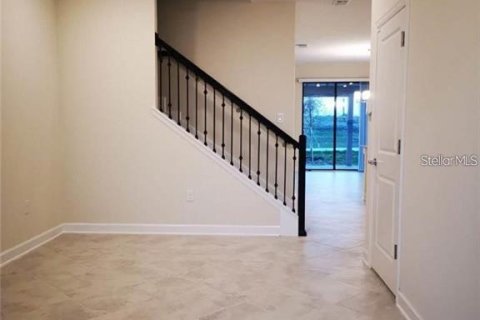 Townhouse in Davenport, Florida 3 bedrooms, 161.74 sq.m. № 1839902 - photo 3