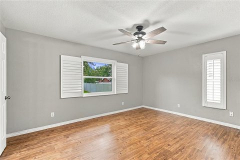 Villa ou maison à vendre à Zephyrhills, Floride: 2 chambres, 109.25 m2 № 2406233 - photo 25