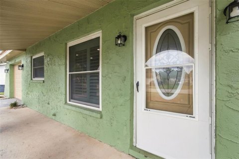 Villa ou maison à vendre à Zephyrhills, Floride: 2 chambres, 109.25 m2 № 2406233 - photo 10