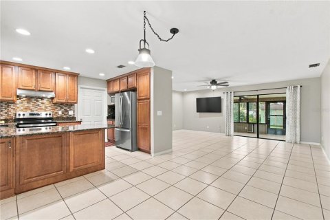 Villa ou maison à vendre à Zephyrhills, Floride: 2 chambres, 109.25 m2 № 2406233 - photo 12