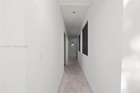 Townhouse in Miami, Florida 4 bedrooms, 255.48 sq.m. № 2001674 - photo 8