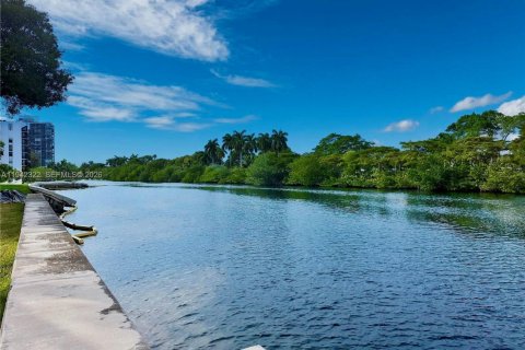 Copropriété à louer à Aventura, Floride: 1 chambre, 68.84 m2 № 1999153 - photo 19