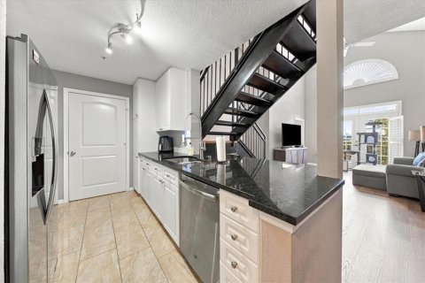Copropriété à vendre à Tampa, Floride: 2 chambres, 112.88 m2 № 2423731 - photo 4