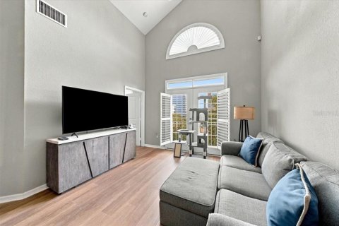 Copropriété à vendre à Tampa, Floride: 2 chambres, 112.88 m2 № 2423731 - photo 14