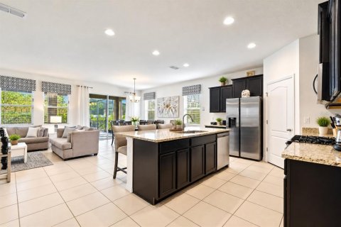 Villa ou maison à vendre à Davenport, Floride: 7 chambres, 337.42 m2 № 2433600 - photo 3