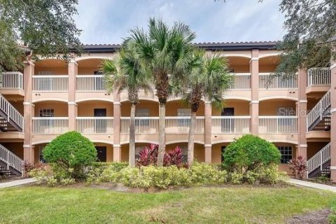 Condominio en alquiler en Orlando, Florida, 2 dormitorios, 107.77 m2 № 1808598 - foto 1