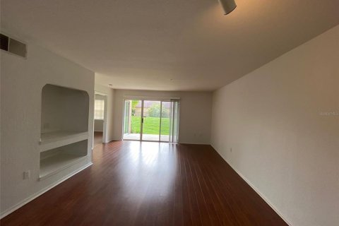 Condominio en alquiler en Orlando, Florida, 2 dormitorios, 107.77 m2 № 1808598 - foto 3