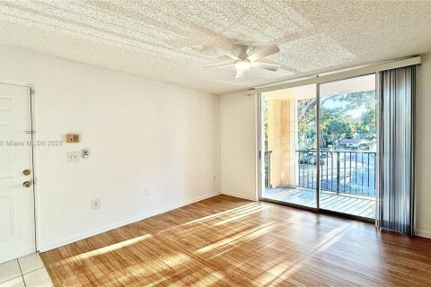 Copropriété à louer à West Palm Beach, Floride: 1 chambre, 62.8 m2 № 1970999 - photo 3