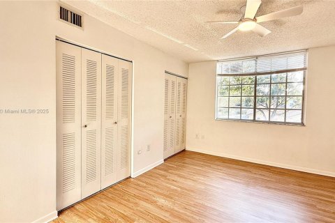 Copropriété à louer à West Palm Beach, Floride: 1 chambre, 62.8 m2 № 1970999 - photo 14