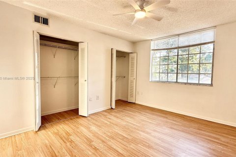 Copropriété à louer à West Palm Beach, Floride: 1 chambre, 62.8 m2 № 1970999 - photo 15