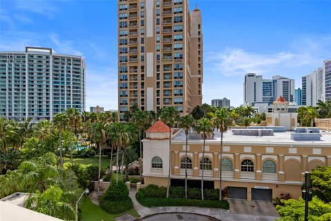 Condominio en alquiler en Sarasota, Florida, 2 dormitorios, 141.95 m2 № 1720425 - foto 21