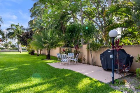 Condominio en alquiler en Sarasota, Florida, 2 dormitorios, 141.95 m2 № 1720425 - foto 30