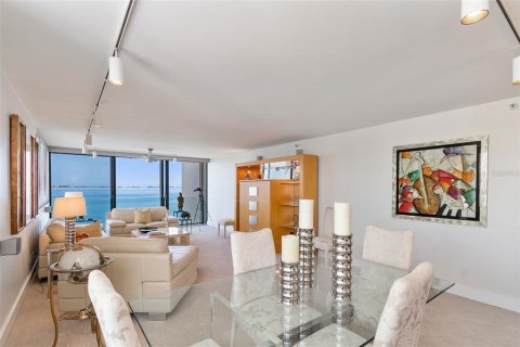 Condominio en alquiler en Sarasota, Florida, 2 dormitorios, 141.95 m2 № 1720425 - foto 14