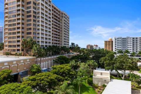 Condominio en alquiler en Sarasota, Florida, 2 dormitorios, 141.95 m2 № 1720425 - foto 22