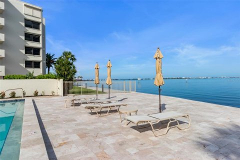 Condominio en alquiler en Sarasota, Florida, 2 dormitorios, 141.95 m2 № 1720425 - foto 28
