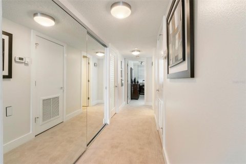 Condominio en alquiler en Sarasota, Florida, 2 dormitorios, 141.95 m2 № 1720425 - foto 11