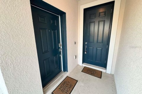 Villa ou maison à louer à Haines City, Floride: 4 chambres, 162.58 m2 № 2310088 - photo 5