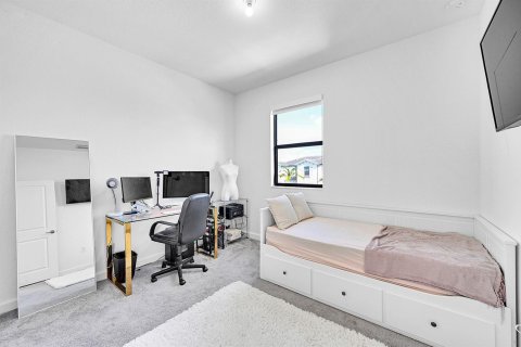 Touwnhouse à vendre à Miami Gardens, Floride: 3 chambres, 131.83 m2 № 2146015 - photo 23