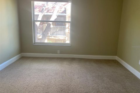 Condo in Orlando, Florida, 2 bedrooms  № 2400324 - photo 10