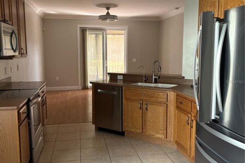 House in Winter Haven, Florida 4 bedrooms, 180.42 sq.m. № 1593049 - photo 14