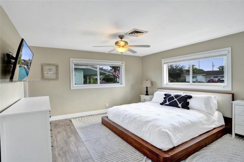 House in Oakland Park, Florida 3 bedrooms, 109.25 sq.m. № 1954258 - photo 27