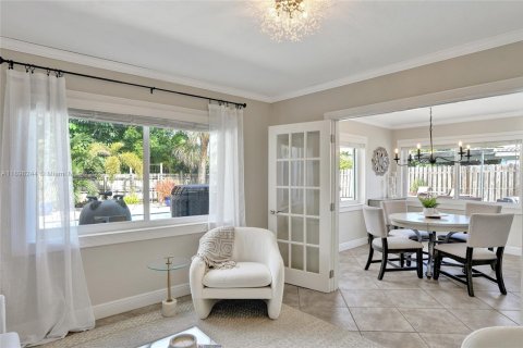 House in Oakland Park, Florida 3 bedrooms, 109.25 sq.m. № 1954258 - photo 12