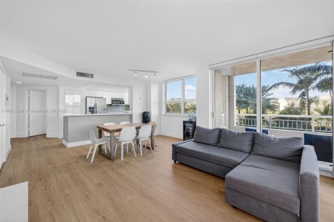 Apartment in Aventura, Florida 2 bedrooms, 115.66 sq.m. № 1966176 - photo 17