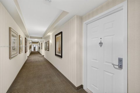 Apartment in Aventura, Florida 2 bedrooms, 115.66 sq.m. № 1966176 - photo 12