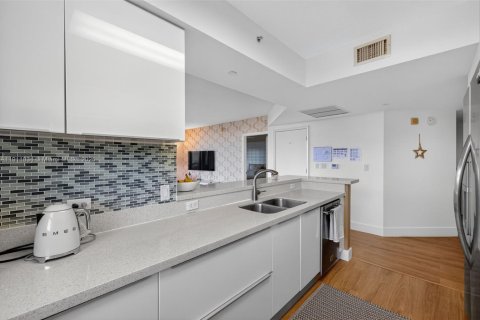 Apartment in Aventura, Florida 2 bedrooms, 115.66 sq.m. № 1966176 - photo 27