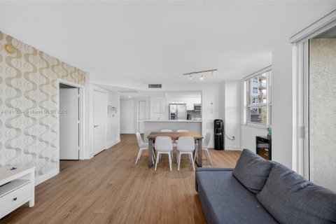 Apartment in Aventura, Florida 2 bedrooms, 115.66 sq.m. № 1966176 - photo 18