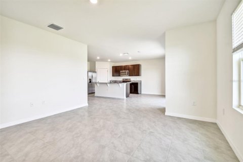 Villa ou maison à vendre à Wesley Chapel, Floride: 4 chambres, 220.36 m2 № 2413873 - photo 10