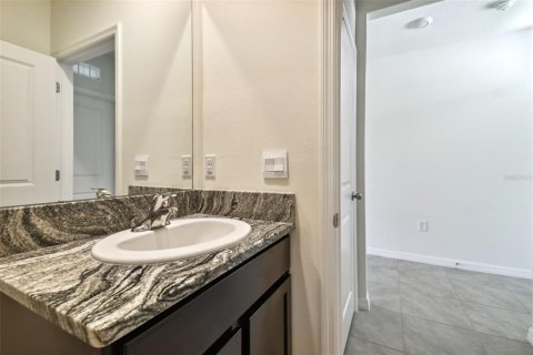 Villa ou maison à vendre à Wesley Chapel, Floride: 4 chambres, 220.36 m2 № 2413873 - photo 15