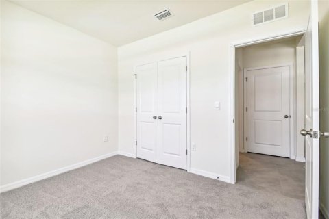 Villa ou maison à vendre à Wesley Chapel, Floride: 4 chambres, 220.36 m2 № 2413873 - photo 12