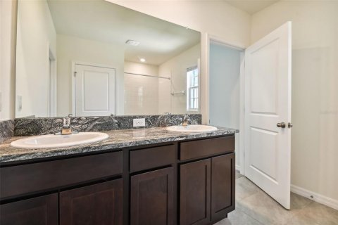 Villa ou maison à vendre à Wesley Chapel, Floride: 4 chambres, 220.36 m2 № 2413873 - photo 22
