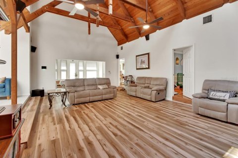 Villa ou maison à vendre à DeLand, Floride: 4 chambres, 240.25 m2 № 1561929 - photo 27