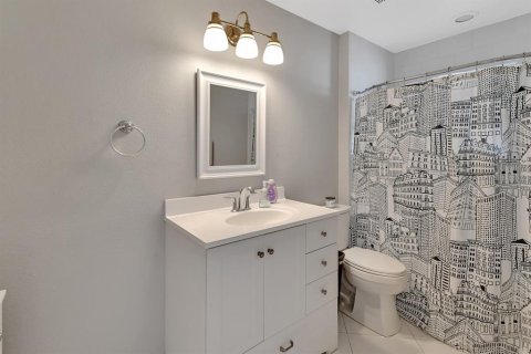 Villa ou maison à vendre à DeLand, Floride: 4 chambres, 240.25 m2 № 1561929 - photo 16