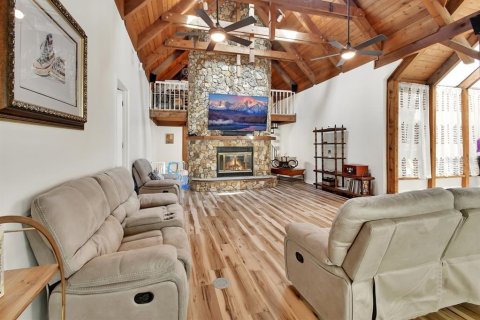 Villa ou maison à vendre à DeLand, Floride: 4 chambres, 240.25 m2 № 1561929 - photo 22