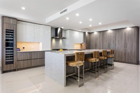 Condominio en alquiler en Riviera Beach, Florida, 3 dormitorios, 334.91 m2 № 2078432 - foto 12