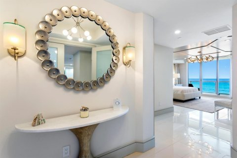 Condominio en alquiler en Riviera Beach, Florida, 3 dormitorios, 334.91 m2 № 2078432 - foto 20