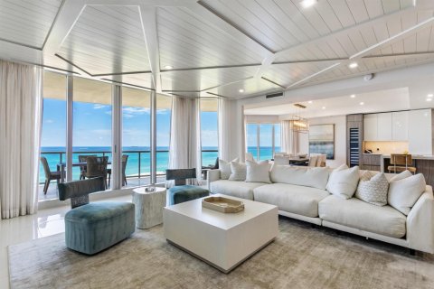 Condominio en alquiler en Riviera Beach, Florida, 3 dormitorios, 334.91 m2 № 2078432 - foto 18