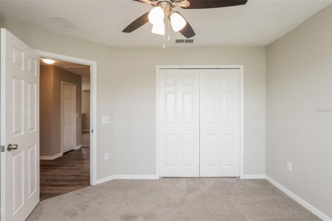 Villa ou maison à louer à Kissimmee, Floride: 4 chambres, 264.49 m2 № 2406495 - photo 12