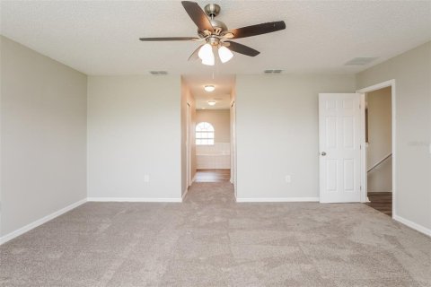 Villa ou maison à louer à Kissimmee, Floride: 4 chambres, 264.49 m2 № 2406495 - photo 9