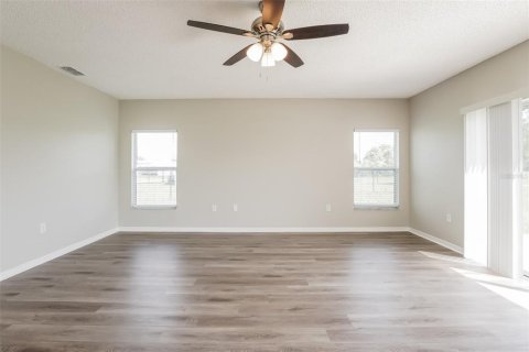 Villa ou maison à louer à Kissimmee, Floride: 4 chambres, 264.49 m2 № 2406495 - photo 2