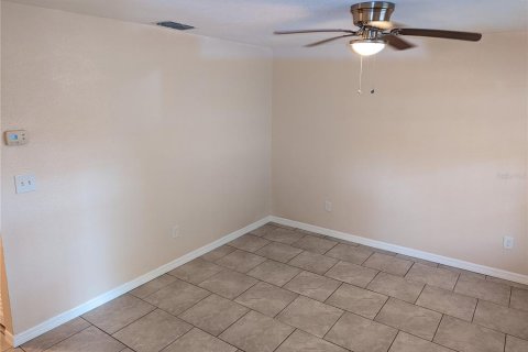 Appartement à louer à Tampa, Floride: 2 chambres, 72.74 m2 № 1142985 - photo 8