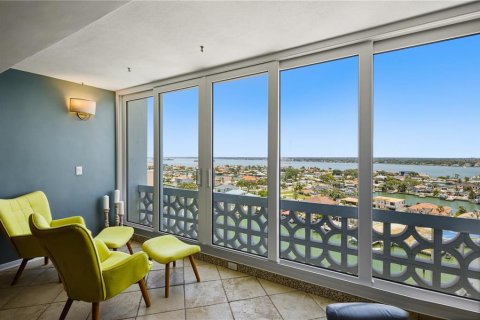 Condo in Clearwater, Florida, 2 bedrooms  № 2230890 - photo 5