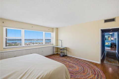 Condo in Clearwater, Florida, 2 bedrooms  № 2230890 - photo 16